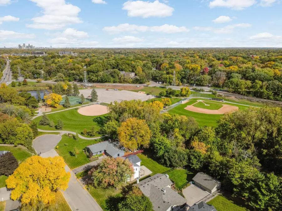 5505 Warden Avenue, Edina, MN 55436 - #3