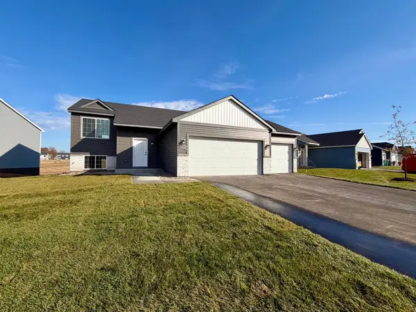 37559 Greenway Avenue, North Branch, MN 55056
