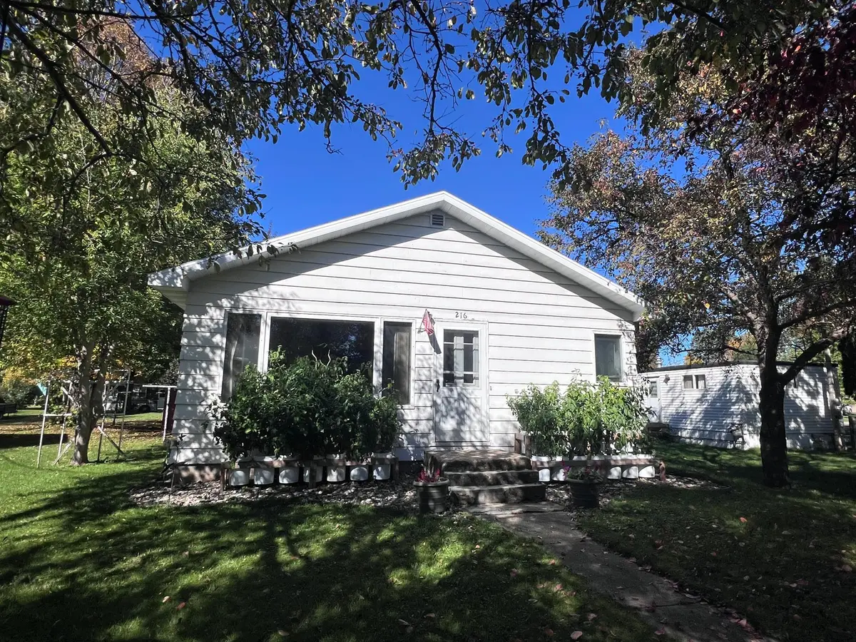216 2nd Street Se, Sebeka, MN 56477 - #1