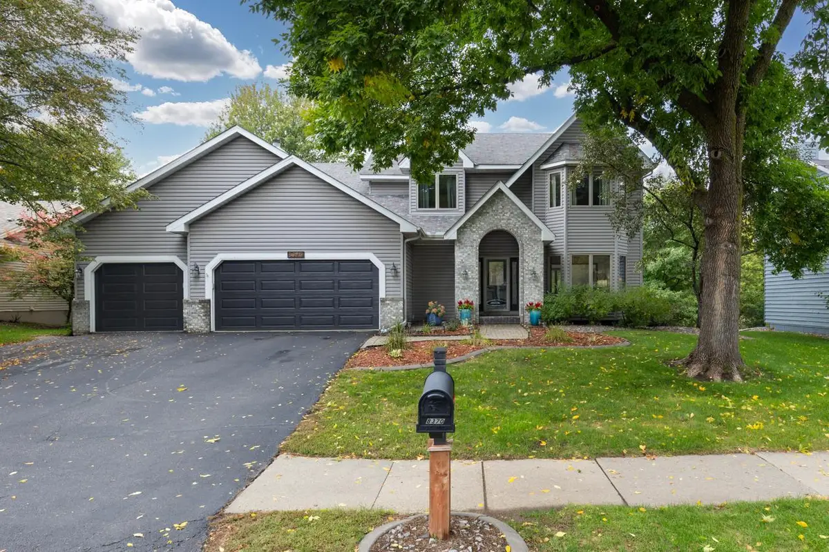 8370 W Lake Drive, Chanhassen, MN 55317 - #1