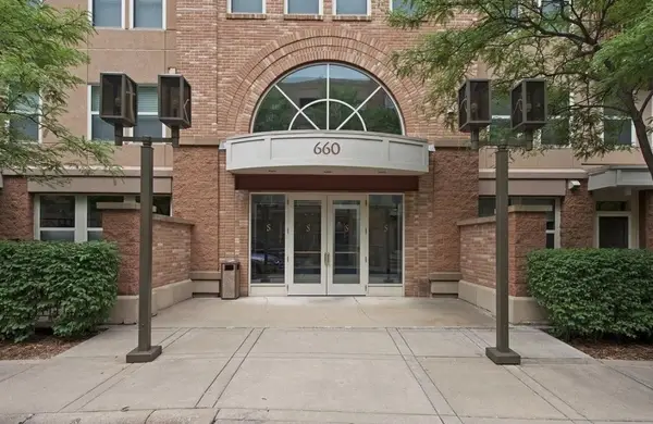 660 N 2nd Street #401, Minneapolis, MN 55401