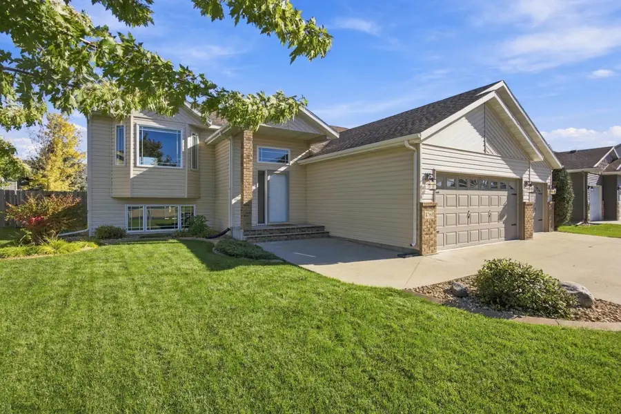 4760 Arbor Court S, Fargo, ND 58104 - #2