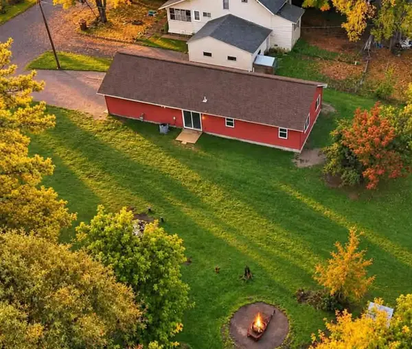 411 Oak Street, Grasston, MN 55030