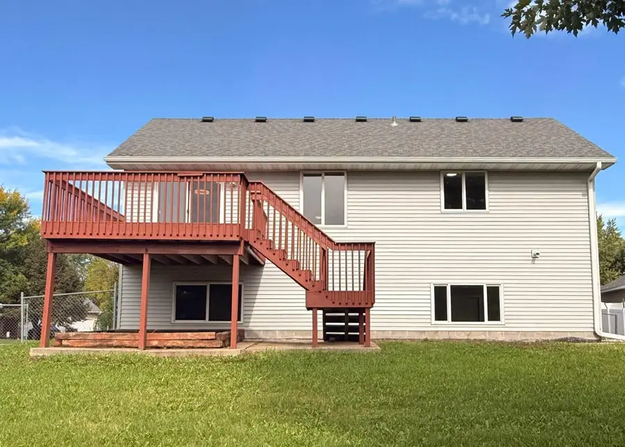 211 Dresden Alcove, Waverly, MN 55390 - #3
