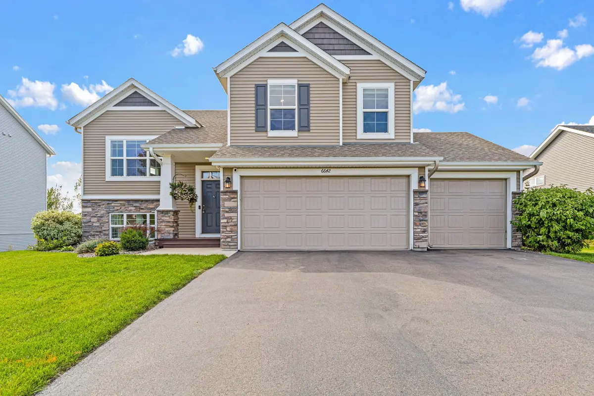 6642 96th Street S, Cottage Grove, MN 55016 - #1