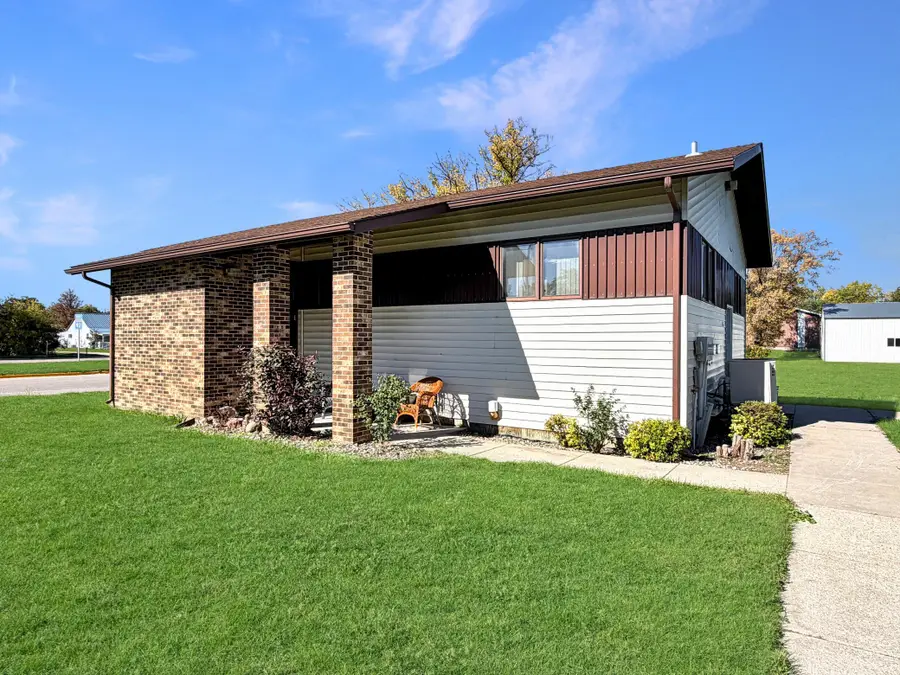 227 1st Avenue Sw, Clearbrook, MN 56634 - #2