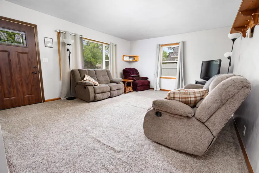 216 2nd Avenue N, Waite Park, MN 56387 - #2