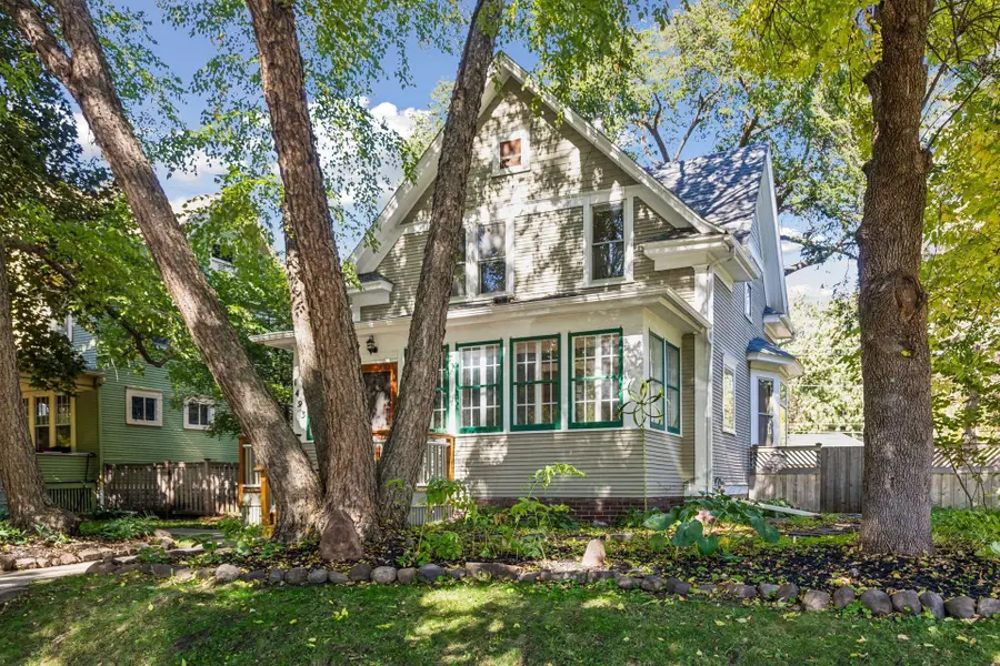 1493 Lincoln Avenue, Saint Paul, MN 55105 - #2