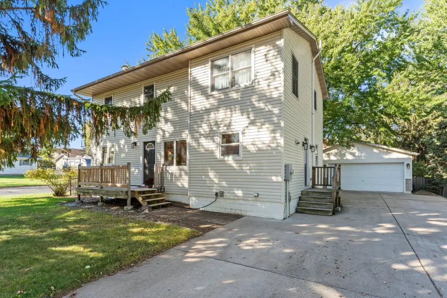 737 S Dakota Avenue, New Richmond, WI 54017 - #3