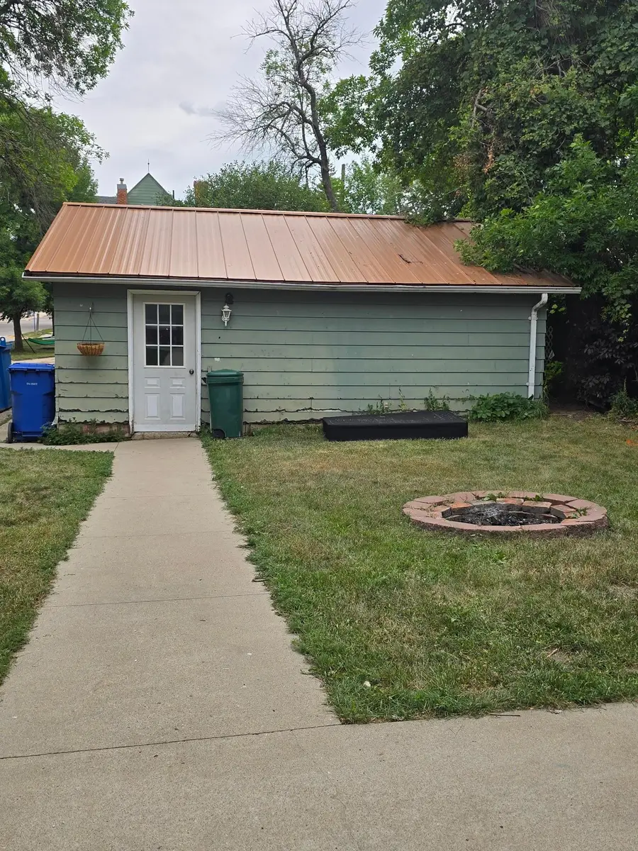 103 4th Street Se, Pipestone, MN 56164 - #3