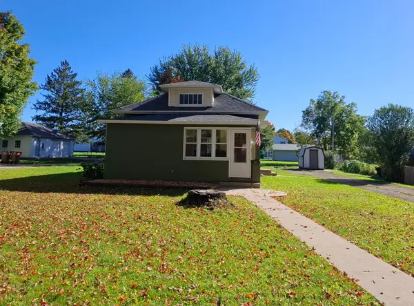 625 N Section Avenue, Spring Valley, MN 55975