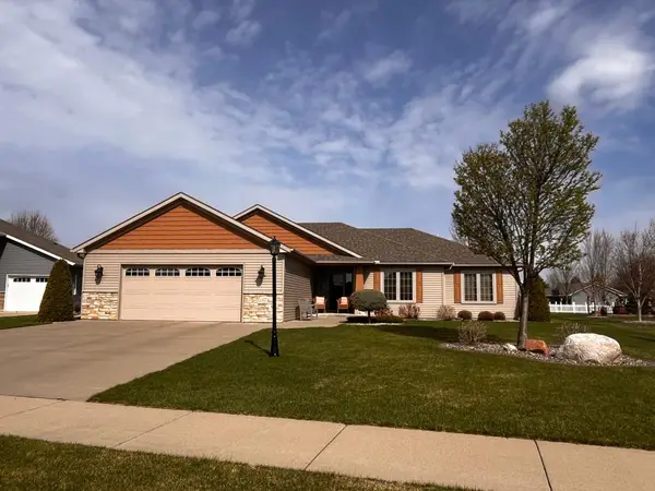 5723 Glenview Lane, Saint Cloud, MN 56303