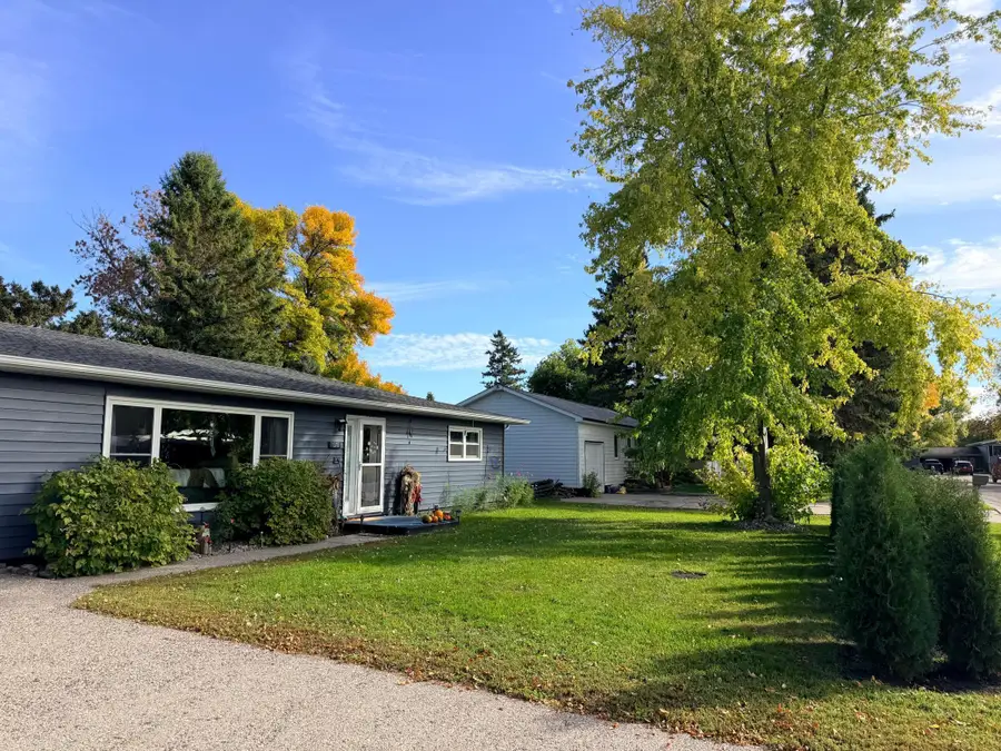 1318 Sunny Street, Crookston, MN 56716 - #2
