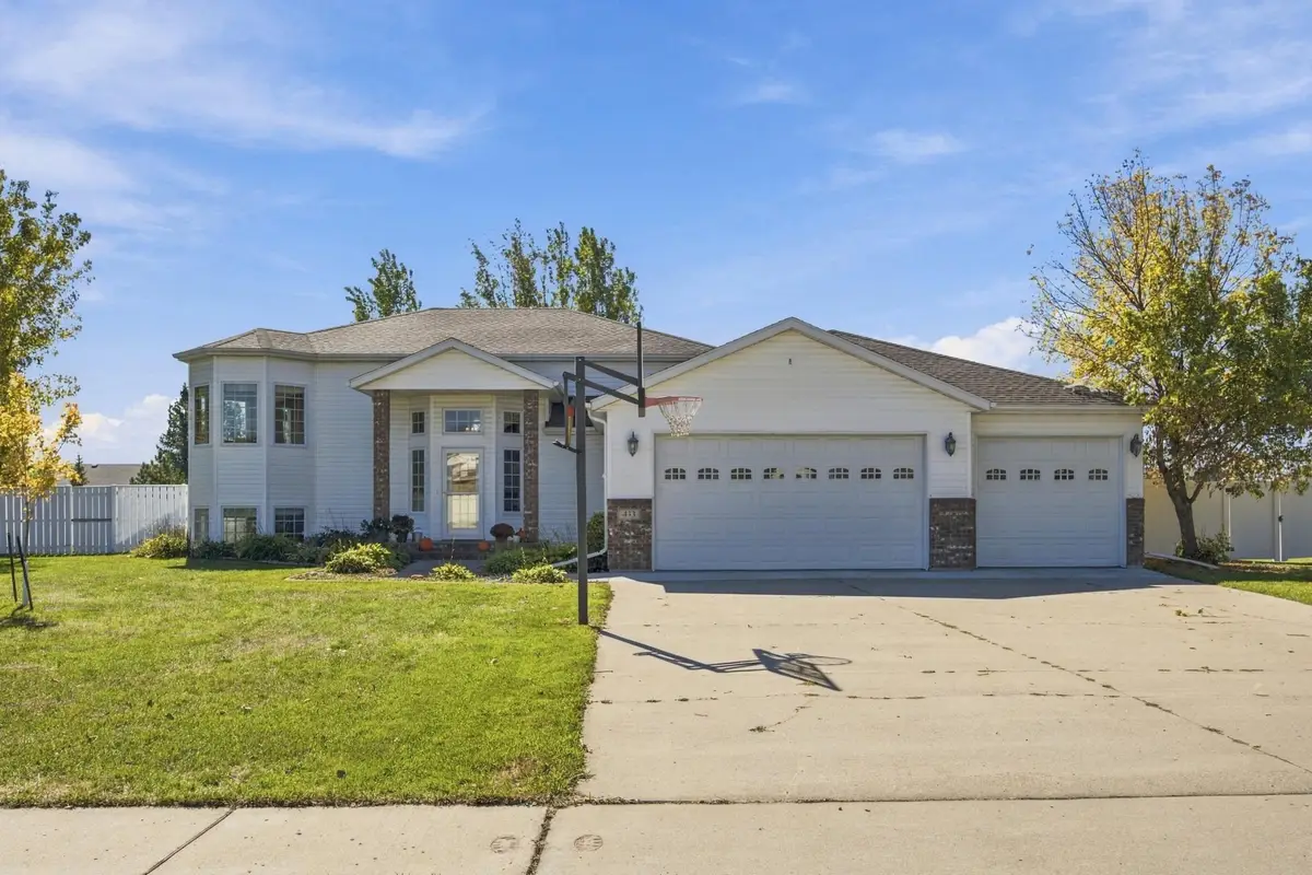 433 Prescott Lane, West Fargo, ND 58078 - #1