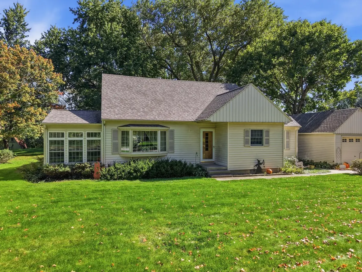 2401 4th Drive Sw, Austin, MN 55912 - #1