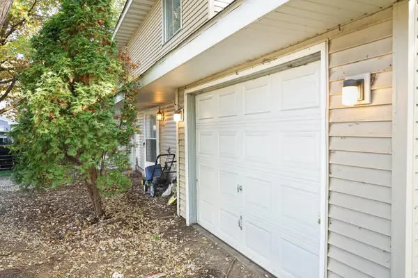1438 109th Lane Nw, Coon Rapids, MN 55433