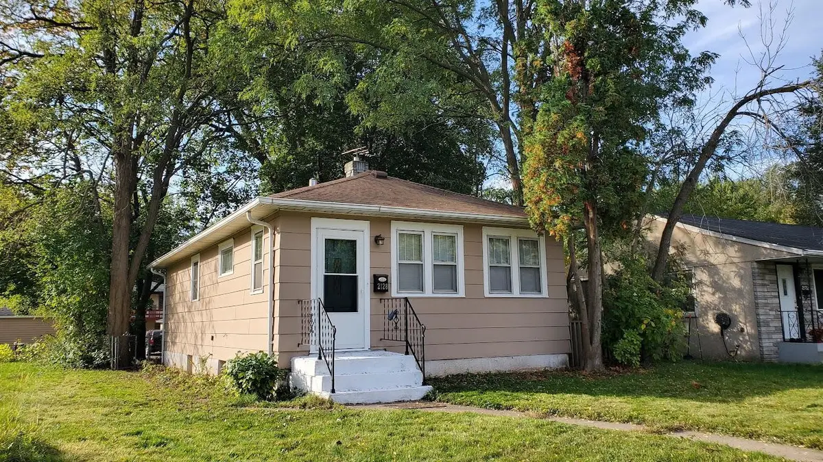 2128 Bush Avenue E, Saint Paul, MN 55119 - #1