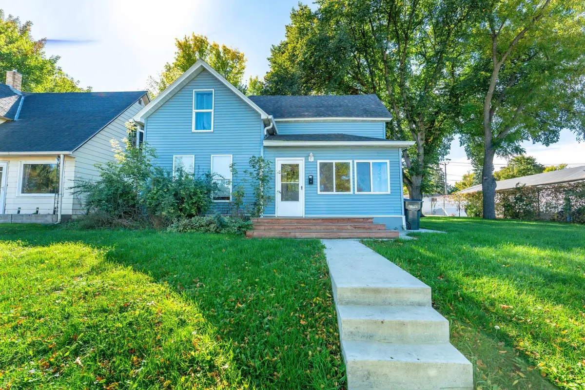 514 E Hampden Avenue, Fergus Falls, MN 56537 - #1