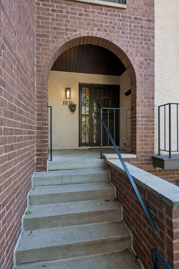 1931 Emerson Avenue S, Minneapolis, MN 55403