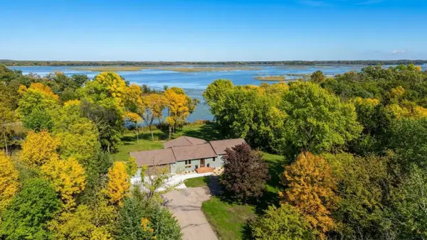 21000 Highway 9 Ne, New London, MN 56273