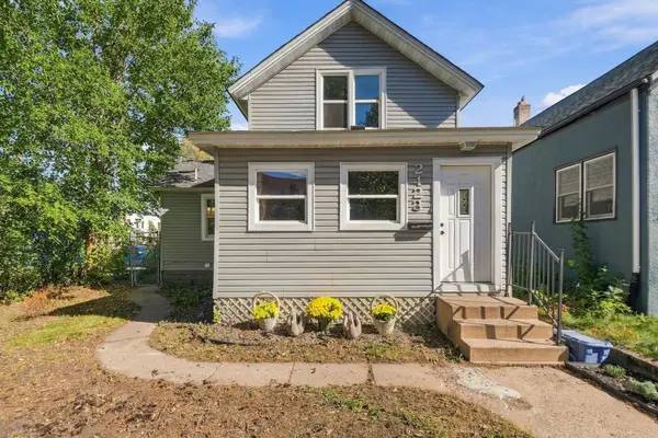 2423 Quincy Street Ne, Minneapolis, MN 55418