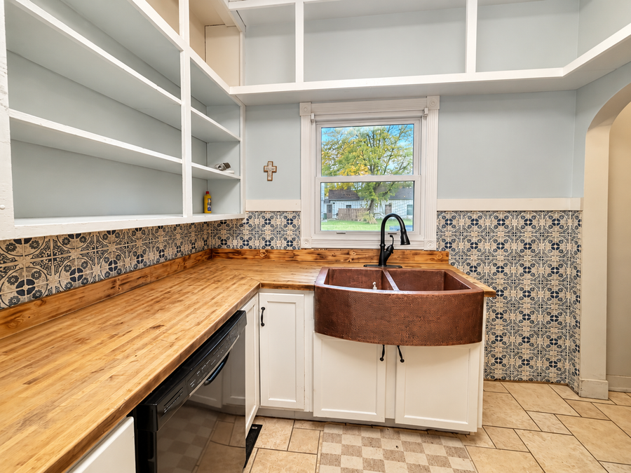 603 1st Street Sw, Wadena, MN 56482 - #3