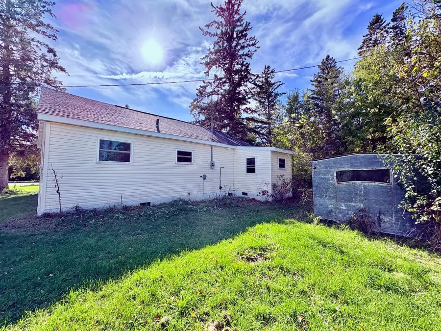 412 2nd Street Nw, Baudette, MN 56623 - #3