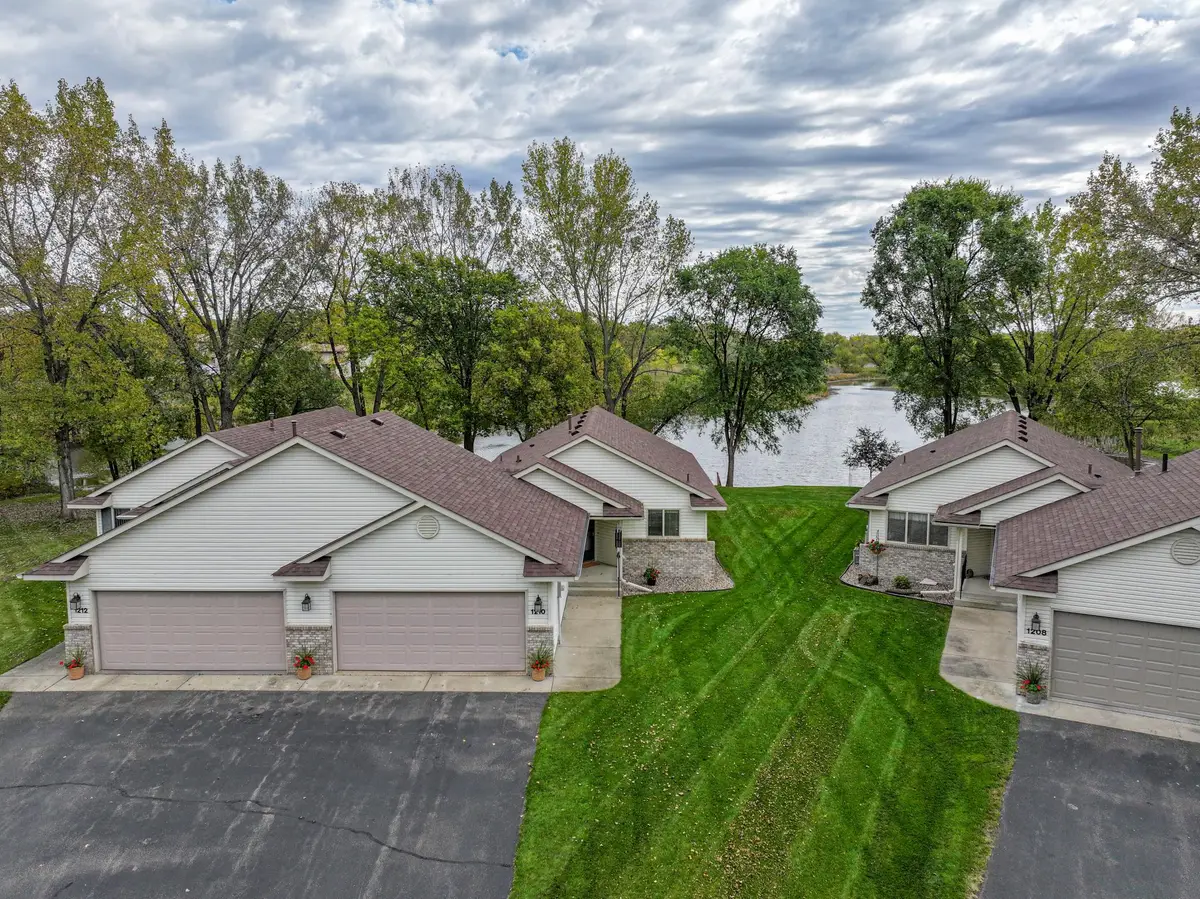 1210 7th Avenue E, Alexandria, MN 56308 - #1