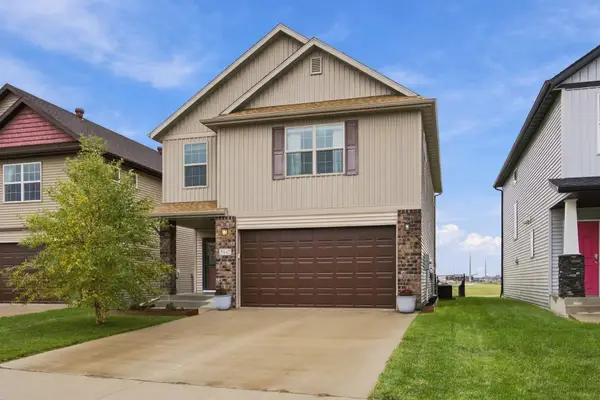 5442 49th Avenue S, Fargo, ND 58104