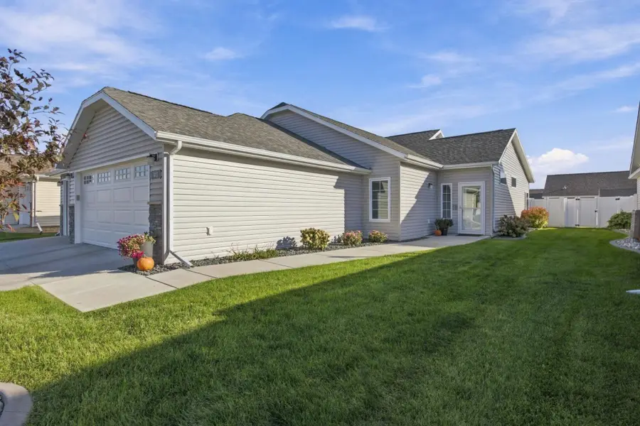 413 38th Avenue E, West Fargo, ND 58078 - #3