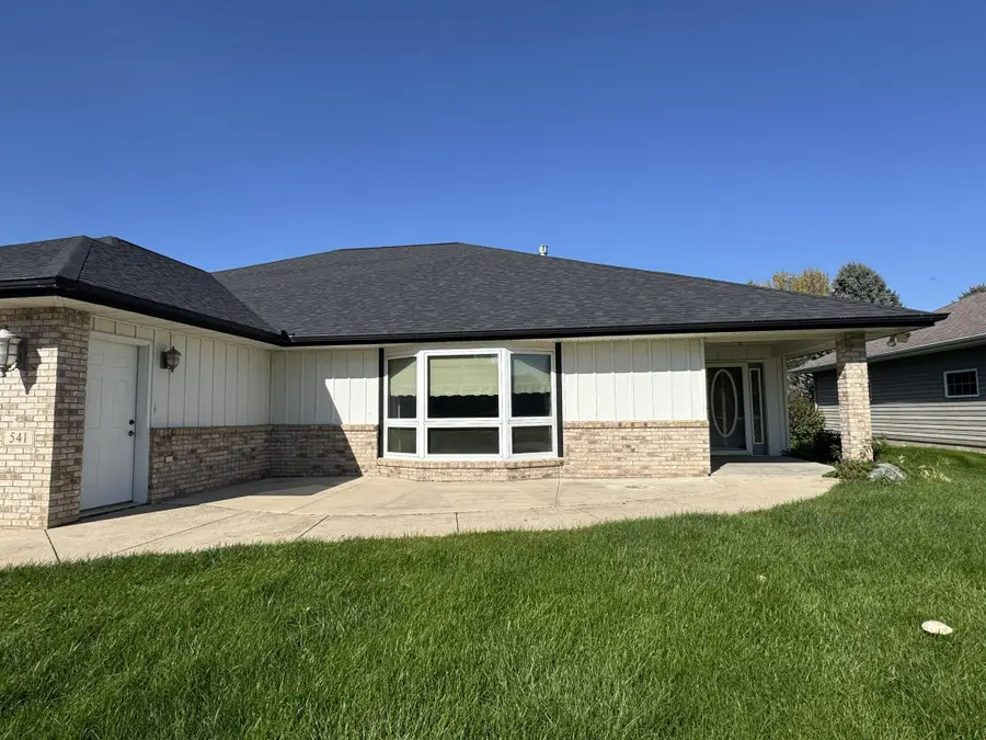 541 Southport Drive, Fairmont, MN 56031 - #3