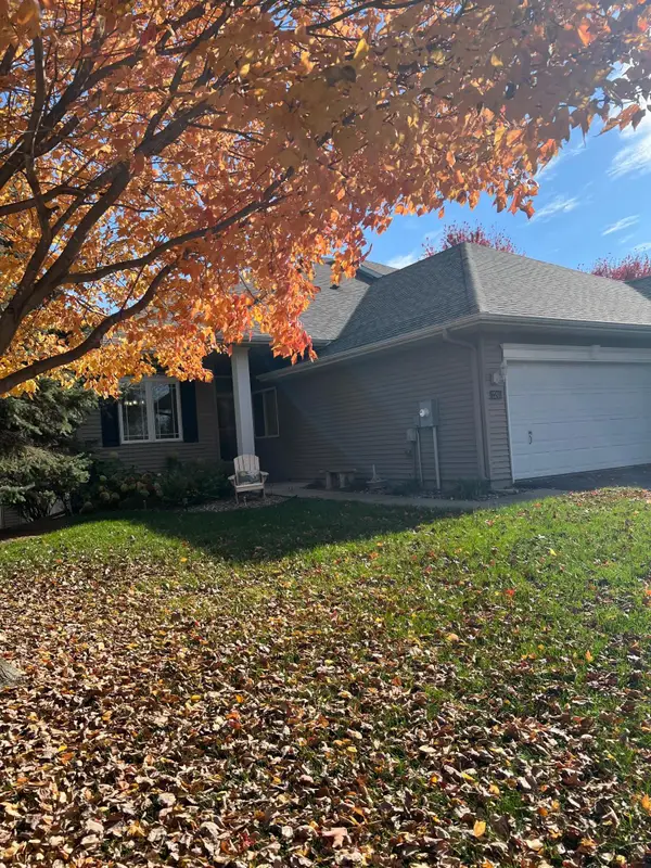 2241 Glacier Way, Hastings, MN 55033