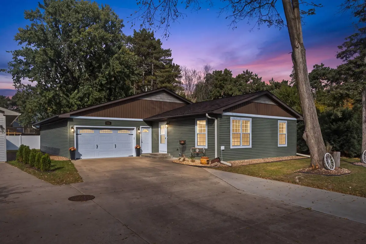 1623 Highway 96 E, White Bear Lake, MN 55110 - #1