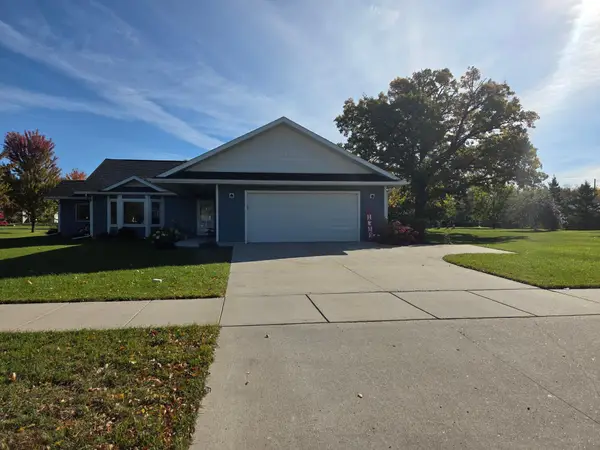 824 N Pokegama Ave, Grand Rapids, MN 55744