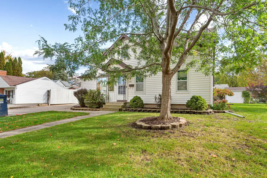 1147 S Grove Avenue, Owatonna, MN 55060 - #3