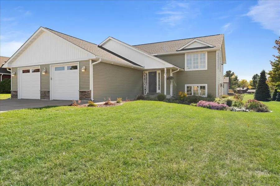 1204 Wren Place, New Richmond, WI 54017 - #3