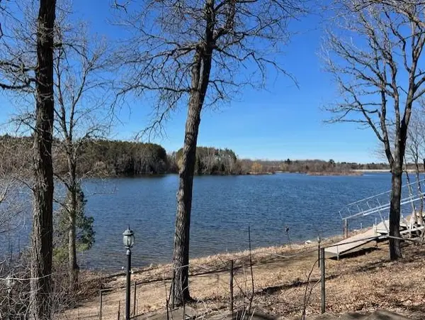 7411 River Bend Court, Sauk Rapids, MN 56379