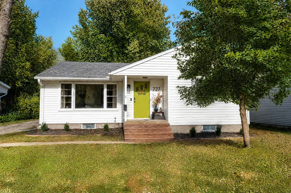 727 Austin Drive, Saint Peter, MN 56082 - #1