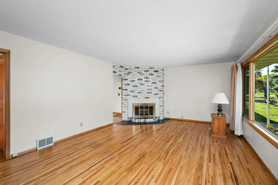 6056 Sumter Avenue N, New Hope, MN 55428 - #3