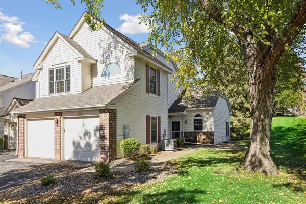 11018 Oregon Curve, Bloomington, MN 55438