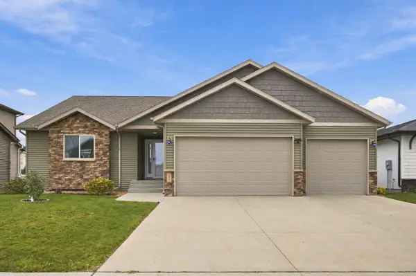 3017 2nd Street E, West Fargo, ND 58078