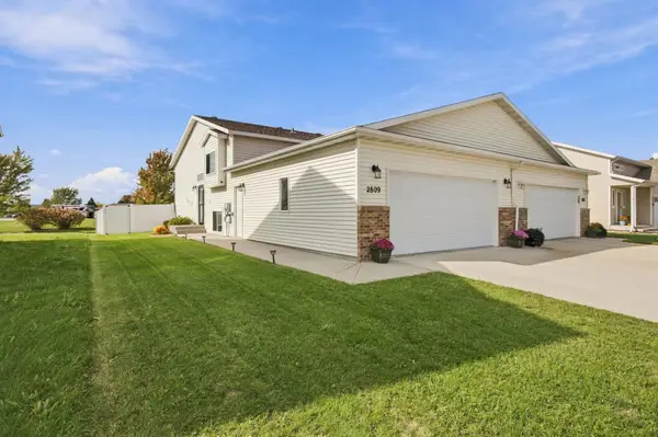 2809 Umber Court S, Fargo, ND 58104