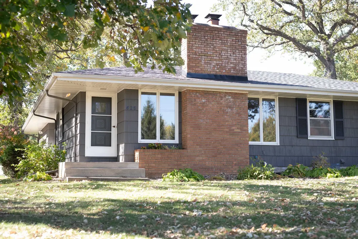 625 Rosswood Lane, Wayzata, MN 55391 - #1