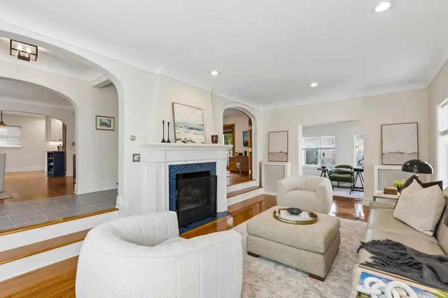 3816 Abbott Avenue S, Minneapolis, MN 55410 - #3