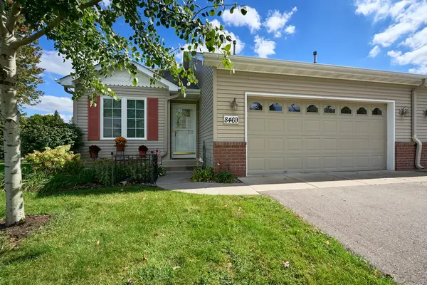8469 Powers Place, Chanhassen, MN 55317