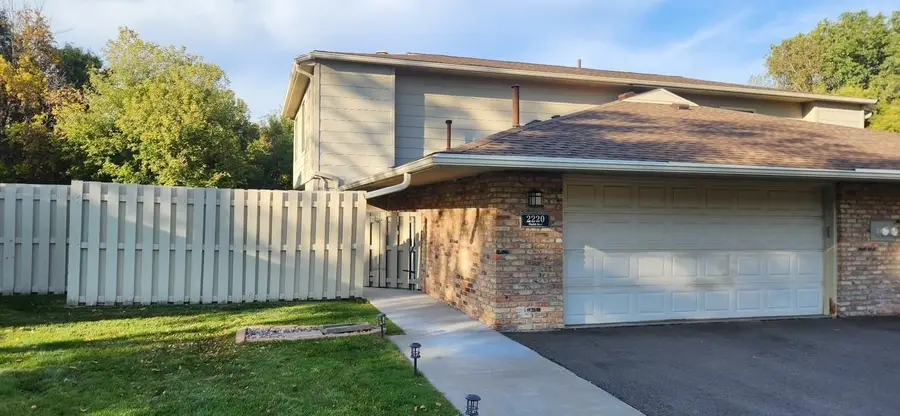 2220 Mayfair Road, Golden Valley, MN 55427 - #2