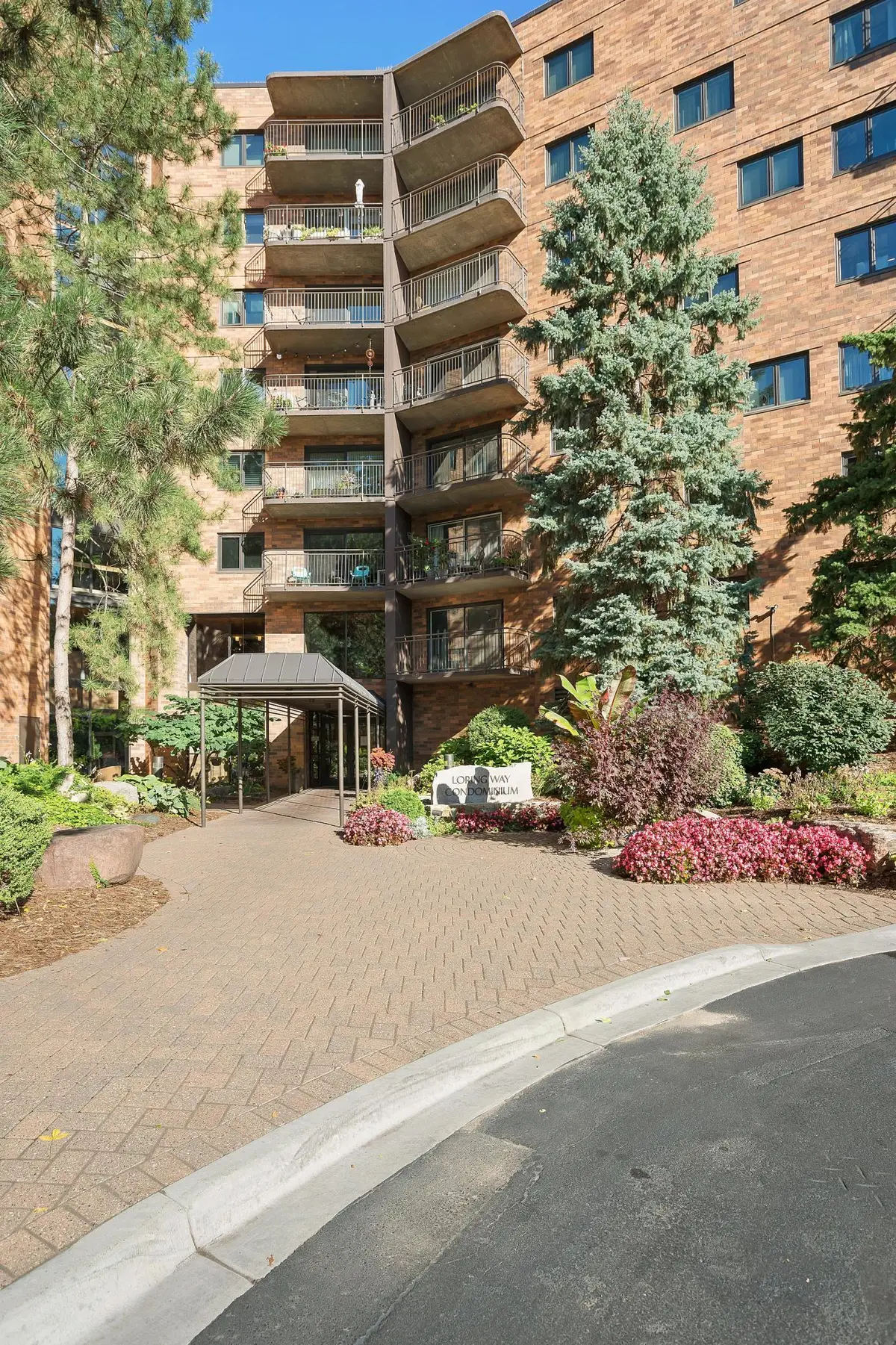 210 W Grant Street #218, Minneapolis, MN 55403 - #1