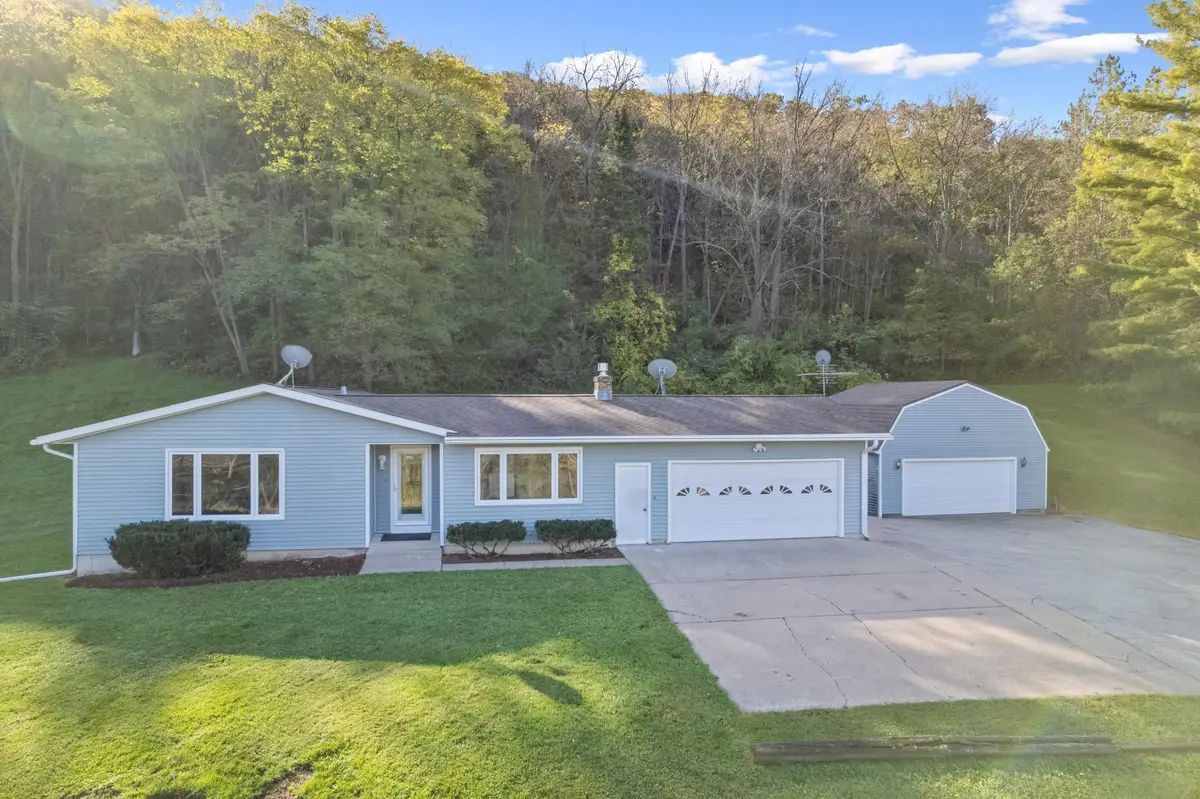 25434 County Road 9, Homer, MN 55987 - #1