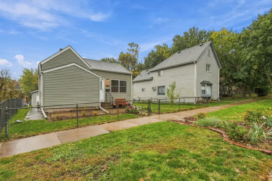 956 Humboldt Avenue, West Saint Paul, MN 55118 - #3