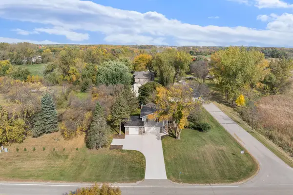 14779 Snake Trail, Waseca, MN 56093
